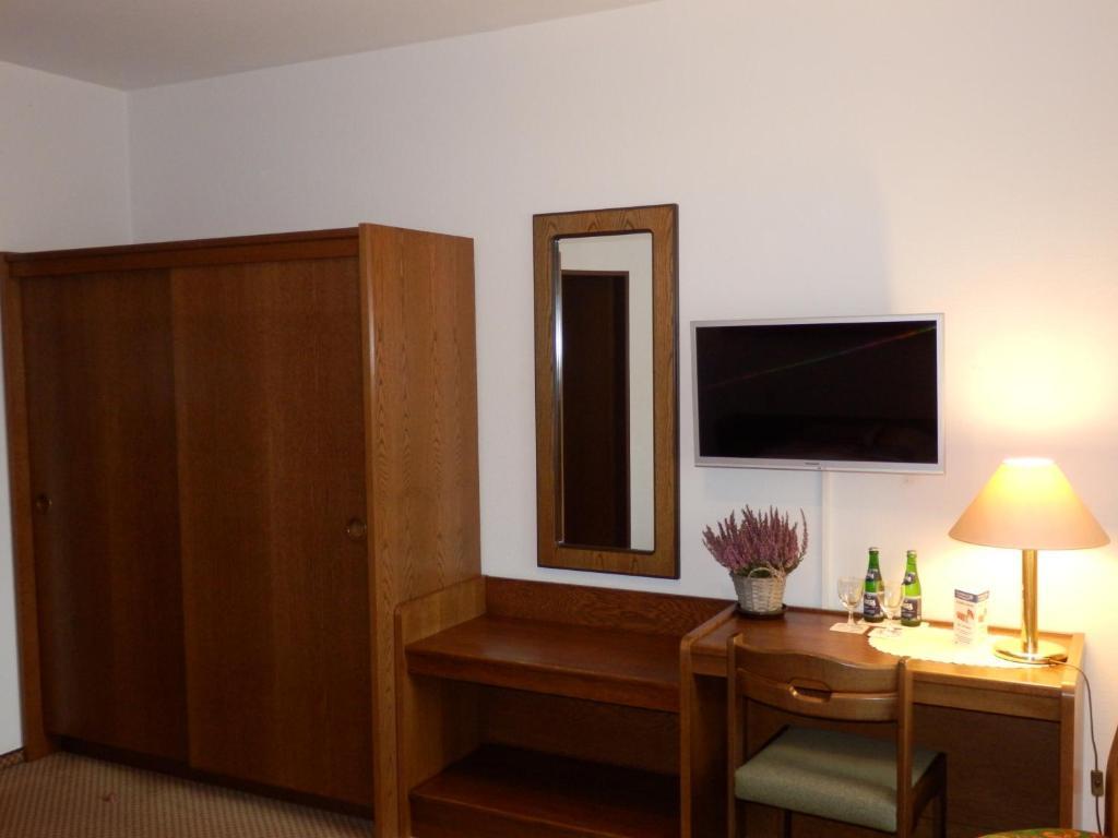 Hotel Schnarr เซลเลอ ภายนอก รูปภาพ